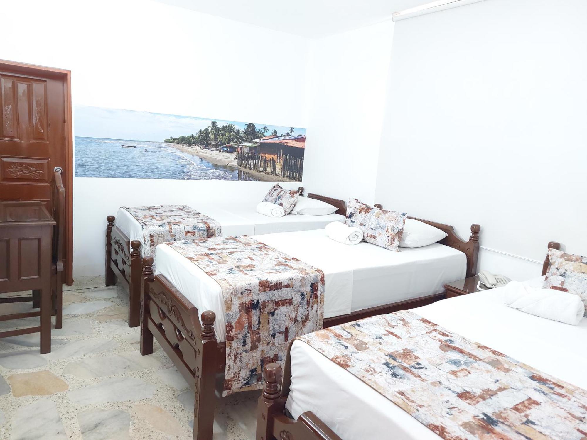 Hotel Steven Буенавентура Екстериор снимка