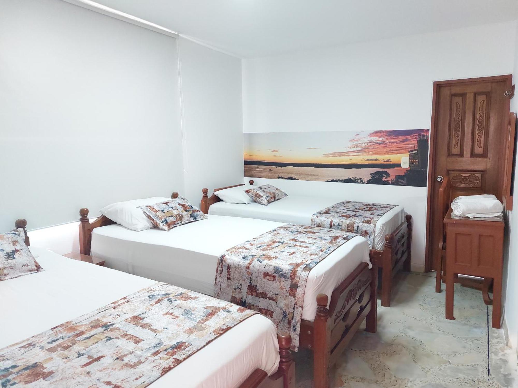 Hotel Steven Буенавентура Екстериор снимка