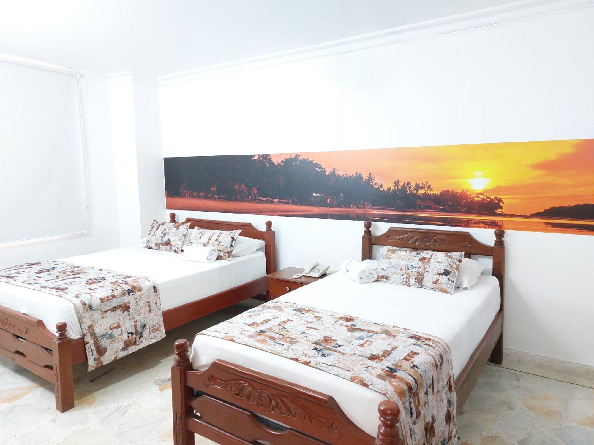 Hotel Steven Буенавентура Екстериор снимка
